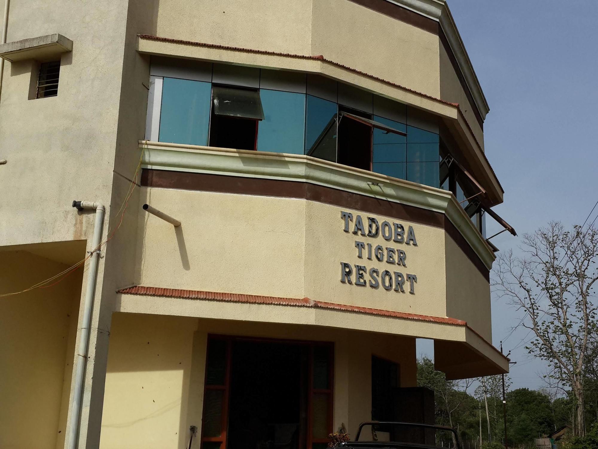 Oyo Flagship Tadoba Tiger Resort Mohurli Екстер'єр фото